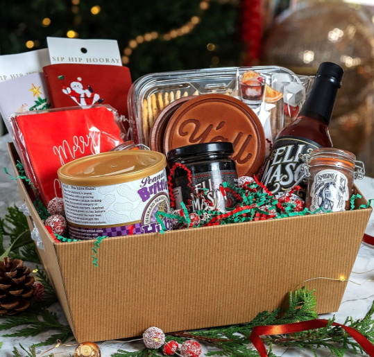 A gift basket of classic east tennessee favorites including Calhouns bbq sauce